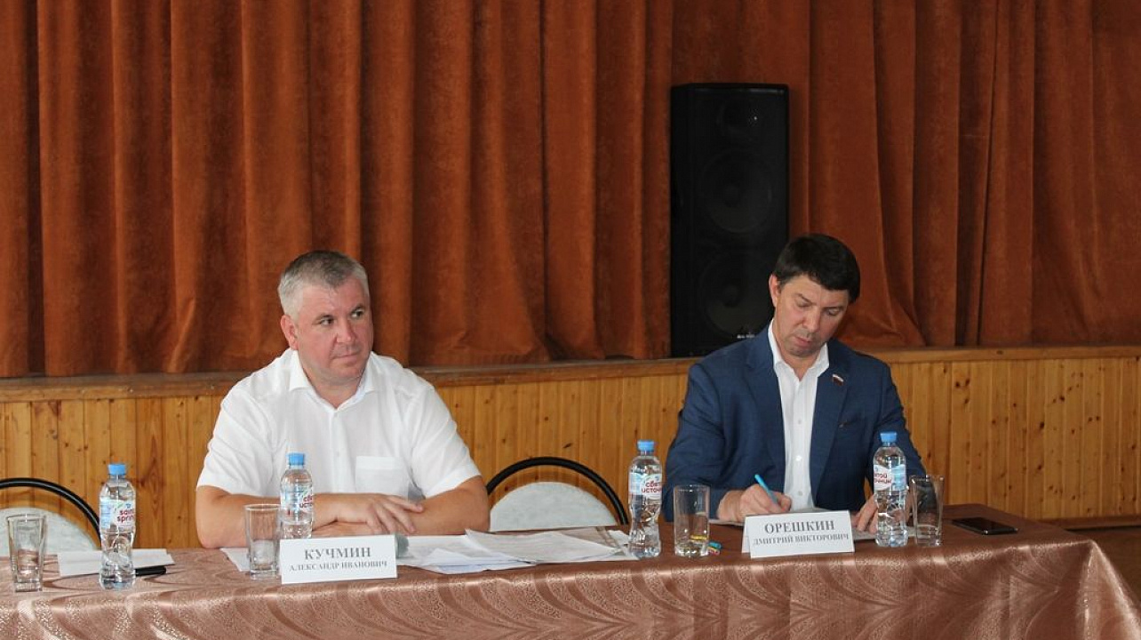 В Западном округе стартовали масштабные работы по прочистке ливневых канализаций