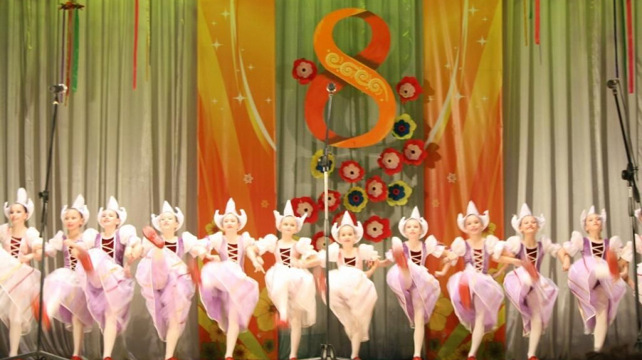 В Прикубанском округе поздравили женщин с Международным женским днем