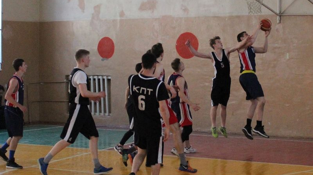 В Центральном округе проходит Спартакиада по игровым видам спорта