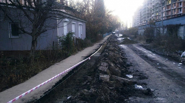 В Прикубанском округе начато восстановление проезжей части улицы Циолковского