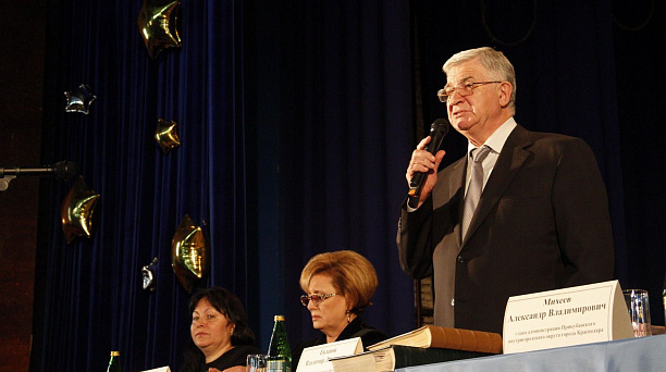 В Елизаветинской построят спортивный комплекс и продолжат капитальный ремонт дорог