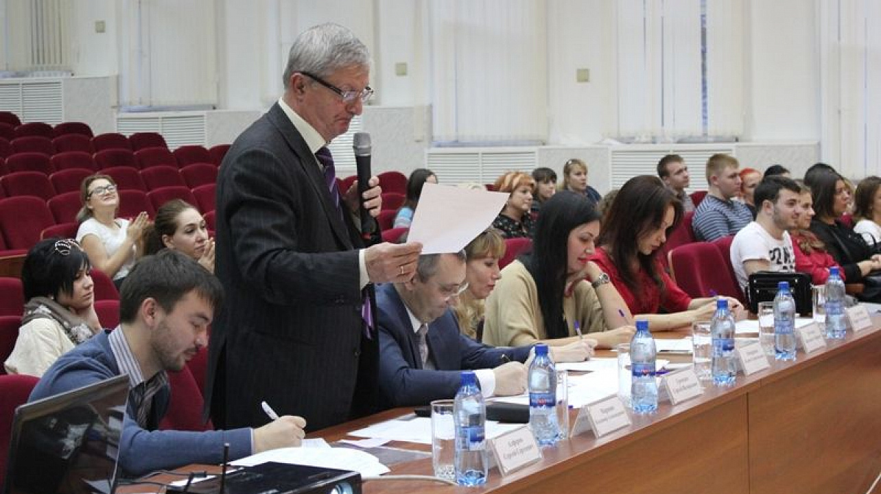 В администрации Центрального округа прошел брейн-ринг