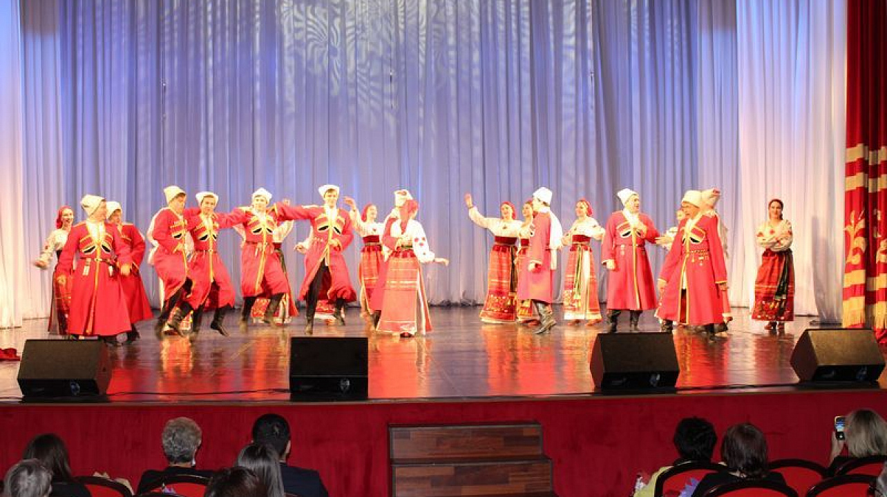 Центральный округ поздравил краснодарцев с Днем города