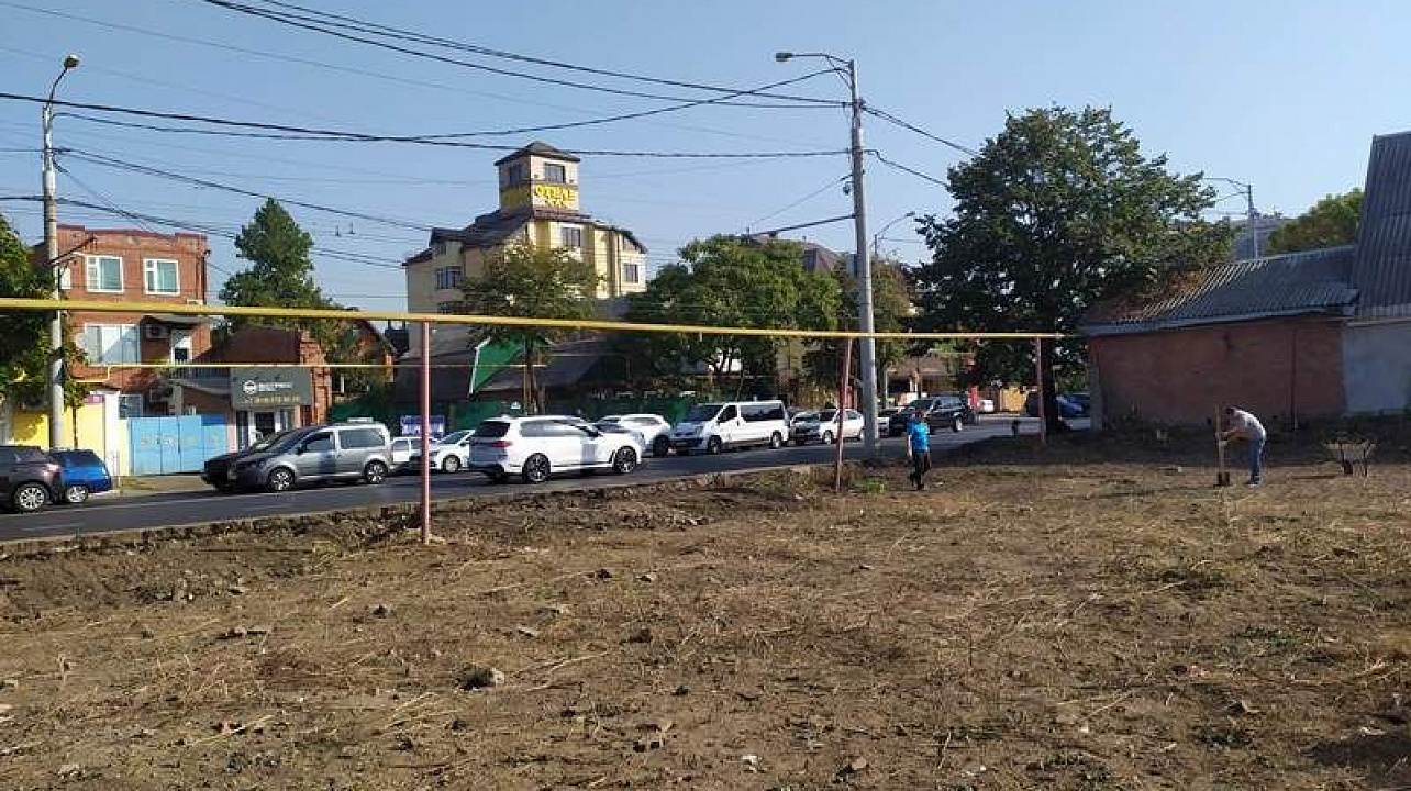 В Западном округе продолжается работа по комплексному благоустройству вверенной территории...jpg