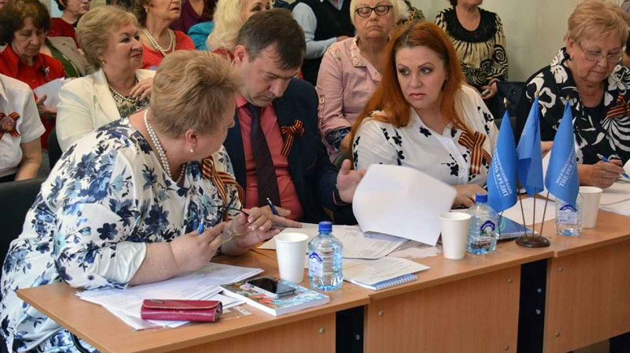 Союз пенсионеров провел конкурс поэзии «Мы дней тех не забудем никогда»