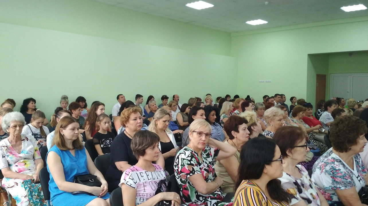 В Комсомольском микрорайоне прошла встреча с жителями