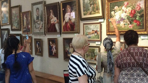 В Краснодаре открылся фестиваль женских рукоделий «Мир женщины»