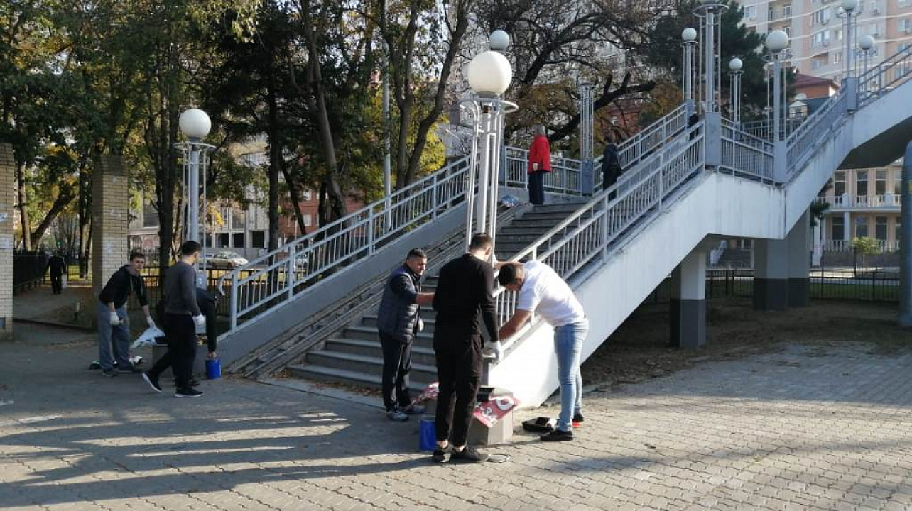 В Западном округе прошла санитарная среда