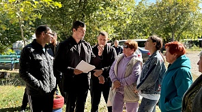 В Плодородном прошла встреча с жителями посёлка для определения правообладателей гаражей
