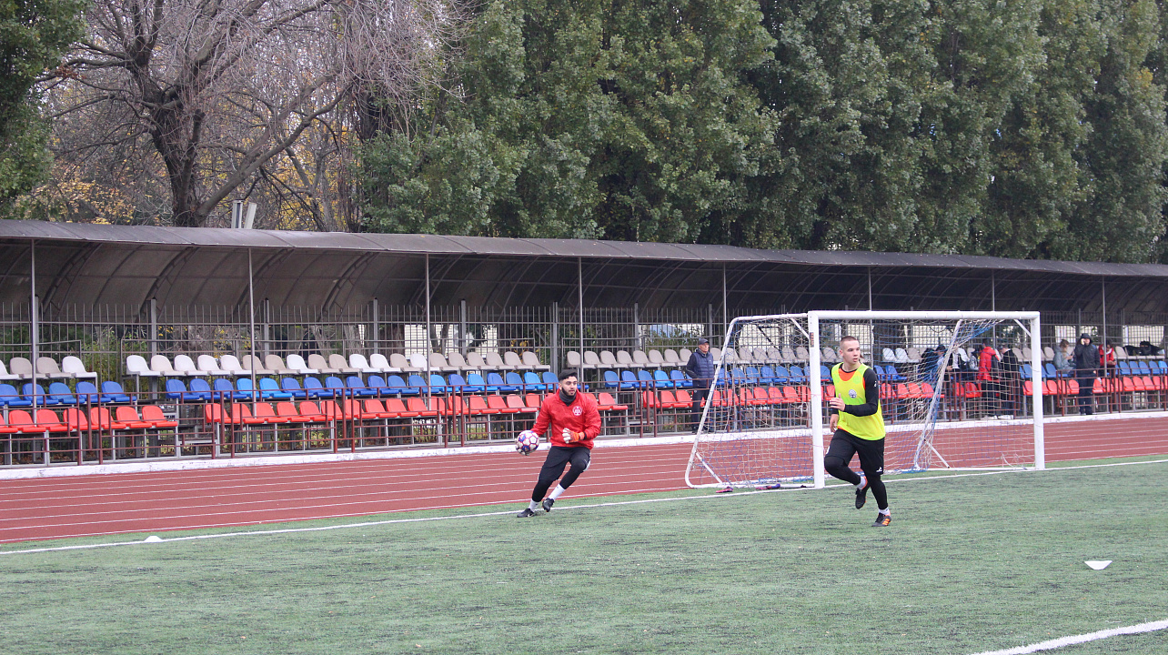 Завершился футбольный матч 8х8 среди студенческих команд  