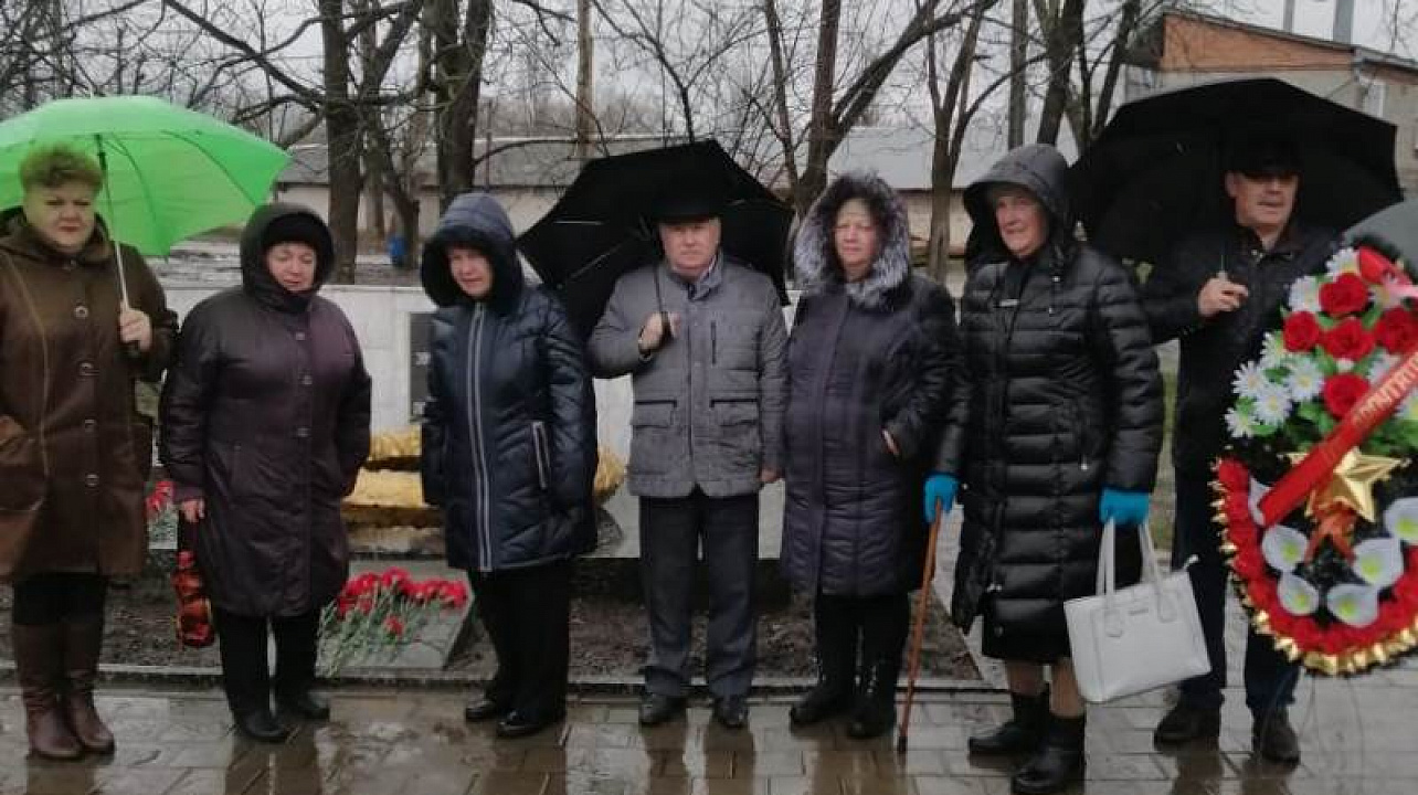 Жители Центрального округа почтили память павших в День освобождения Краснодара
