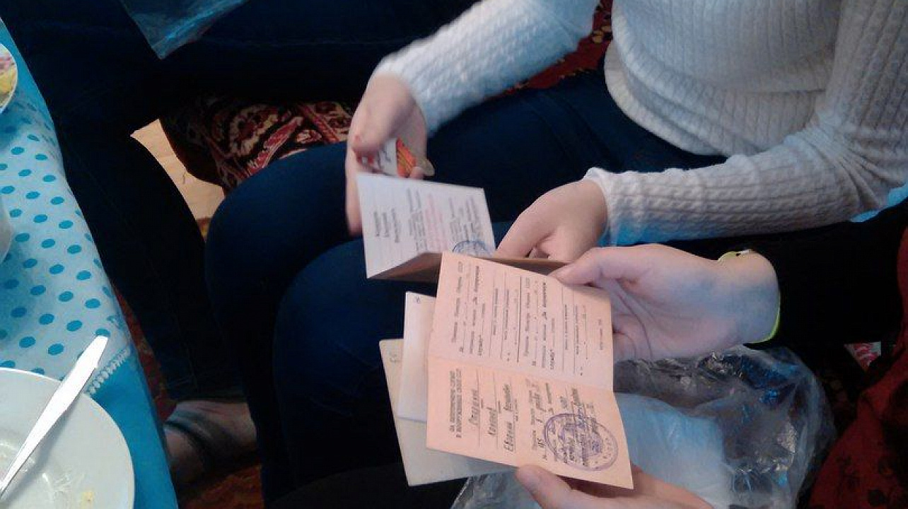 Ребята из Молодёжного Совета Прикубанского округа навестили ветерана