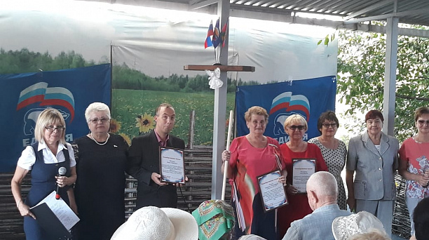 Актив жителей избирательного округа № 25 поздравили с Днем образования Краснодарского края и Днем города Краснодара