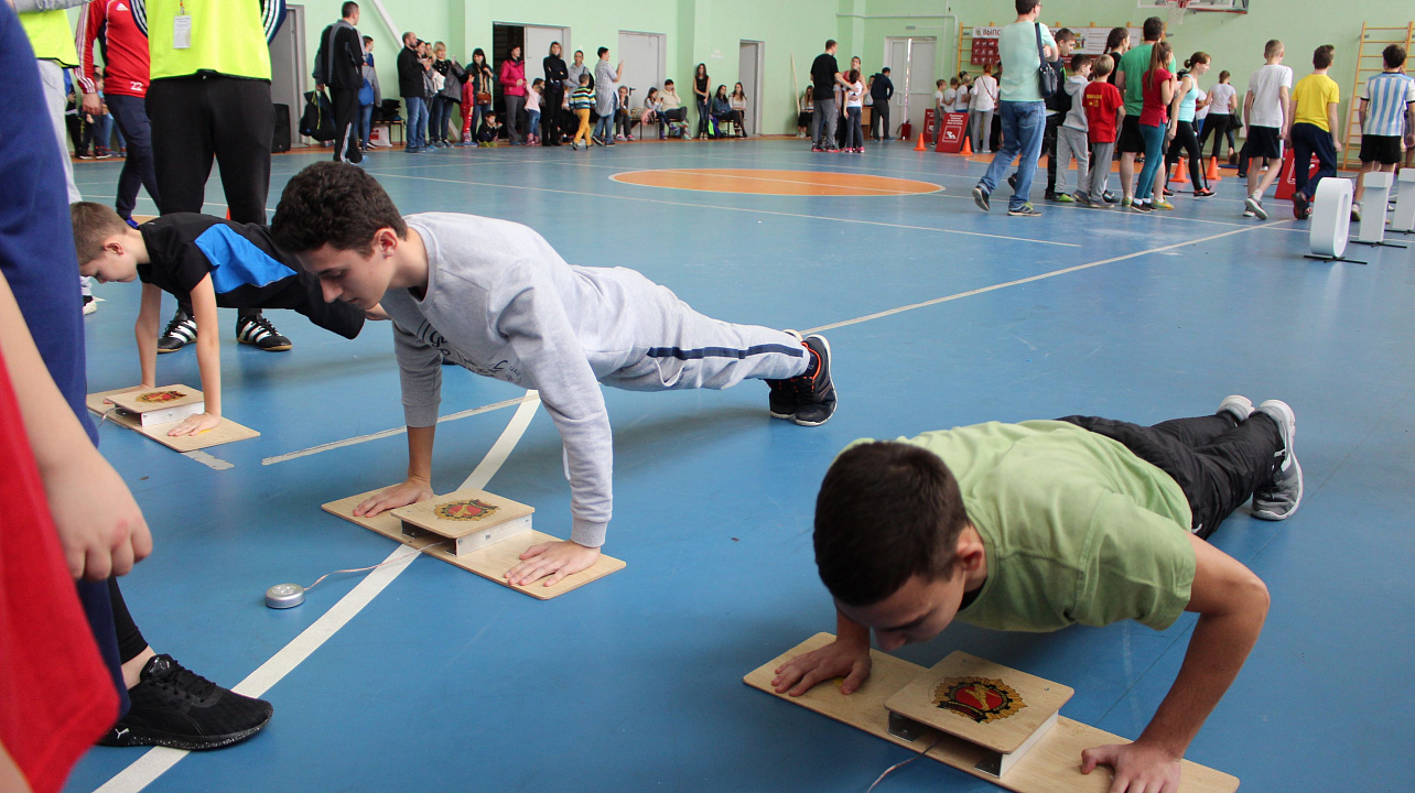 Жители ЖК «Немецкая деревня» начали выполнять нормативы ГТО