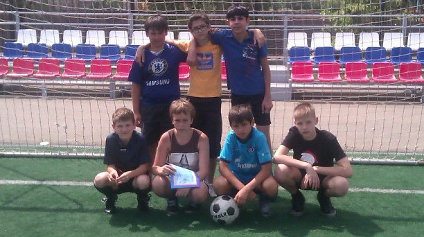 Дворовые футбольные команды разыграли кубок главы администрации Центрального округа