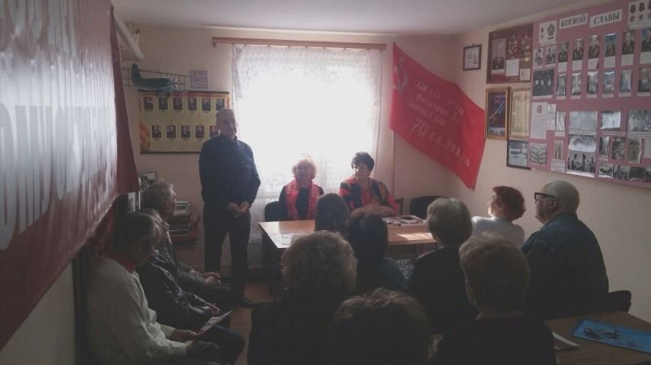 Ветеранское отделение «Аэропорт-Краснодар» провело день юбиляра.jpg