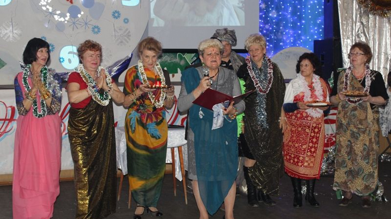 В Центральном округе состоялся новогодний бал общественности