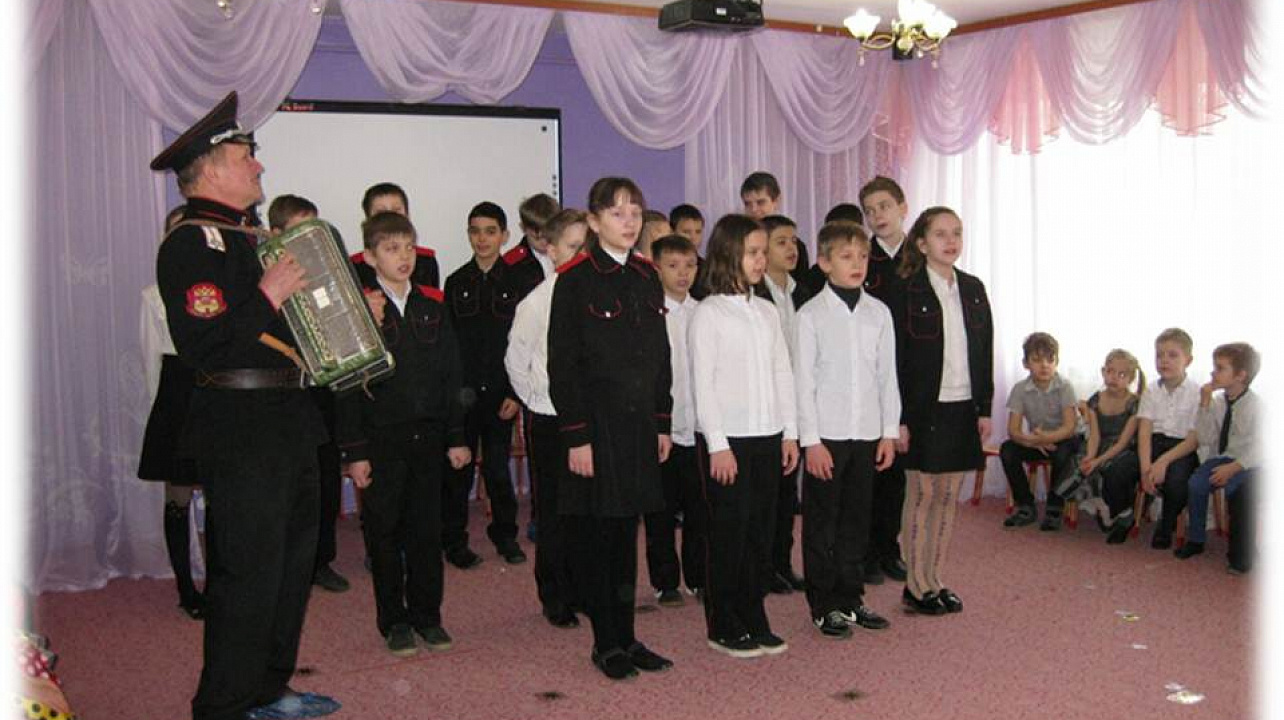 В детском саду № 101 состоялся шефский концерт, посвященный Дню защитника Отечества