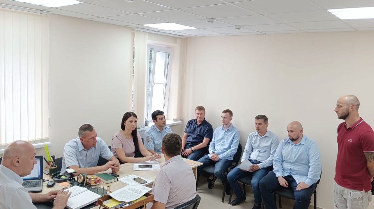 В администрации Калининского сельского округа состоялось заседание территориальной комиссии по профилактике правонарушений