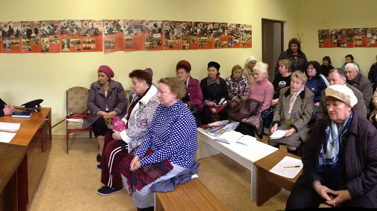 Сотрудники полиции наладили диалог с общественниками Славянского микрорайона