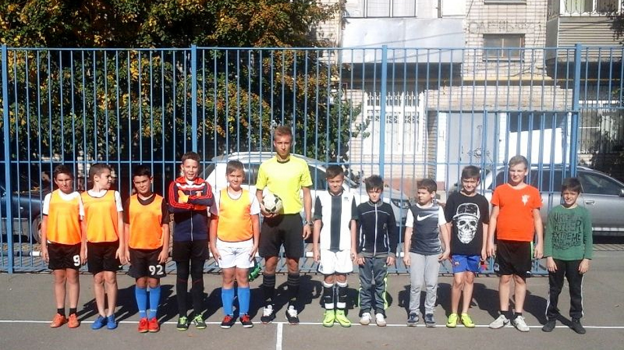 Футболисты с нашего двора