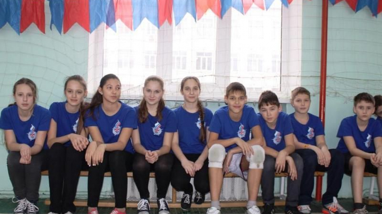 В гимназии № 3 прошли соревнования «Казачьему роду - нет переводу!»