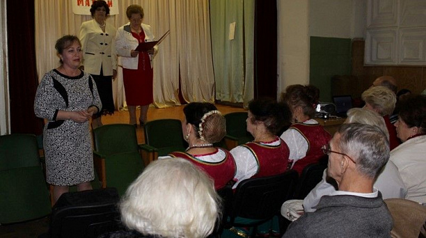 Члены общественной организации «ВОИ» Центрального округа отметили День матери