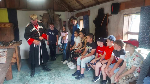 Экскурсия для казачат