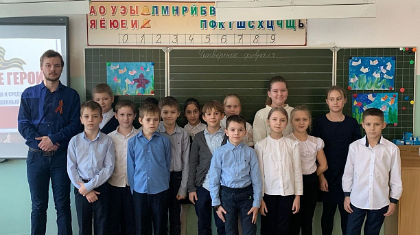 В Прикубанском округе состоялся круглый стол для учащихся младших и средних классов – «Четвероногие герои»