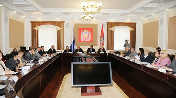 Информация о заседании Краснодарской городской трёхсторонней комиссии по регулированию социально-трудовых отношений