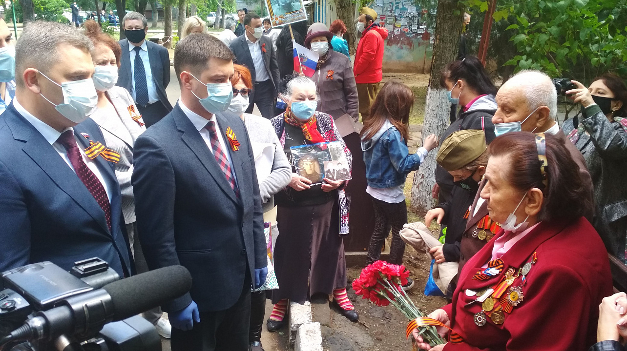 В Прикубанском округе прошла акция «Парад у дома ветерана»