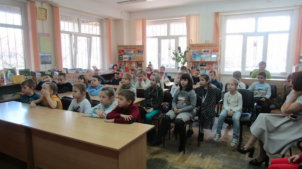 В дни школьных каникул в библиотеках Западного округа проходят мероприятия в рамках Недели детской и юношеской книги