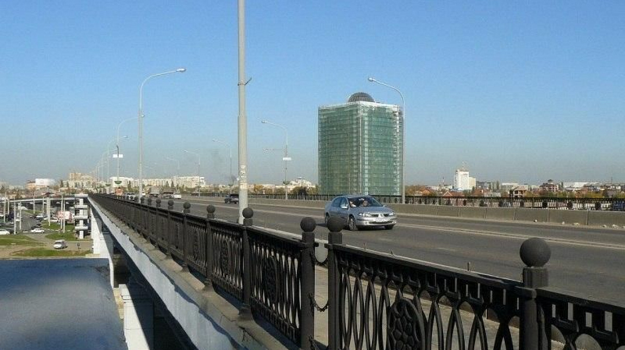 Евгений Первышов предложил переименовать Тургеневский мост в честь бывшего мэра Краснодара Валерия Самойленко