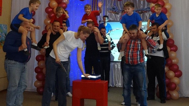 В детском саду № 104 прошёл спортивный праздник  «Я буду Родине служить»