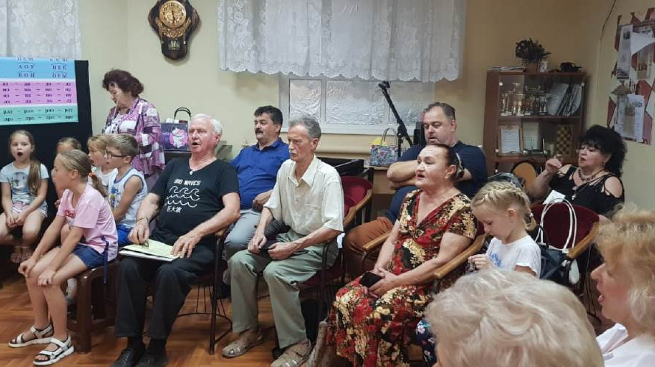 В доме культуры Западного округа прошел творческий  мастер-класс