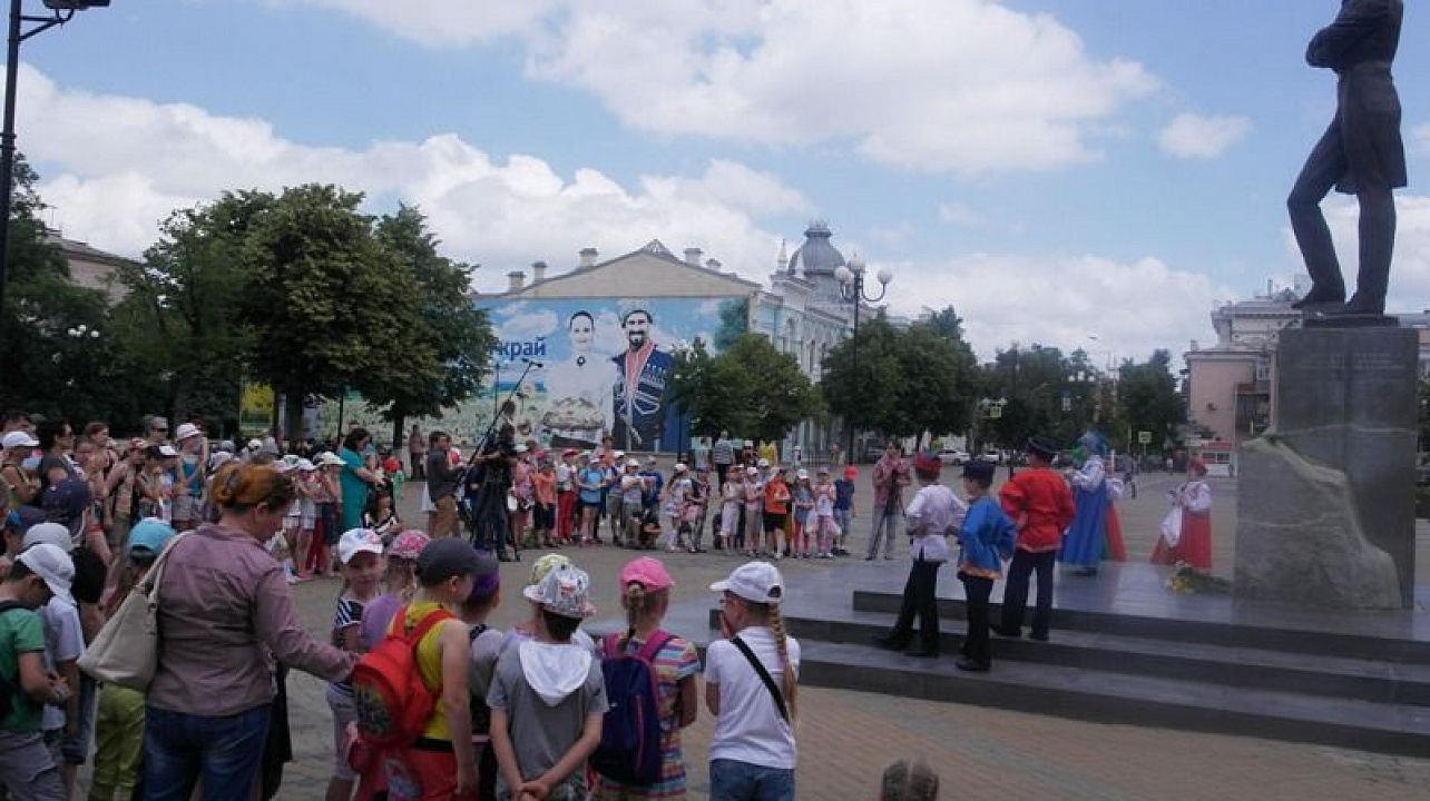 В Центральном округе отметили день рождения А.С. Пушкина