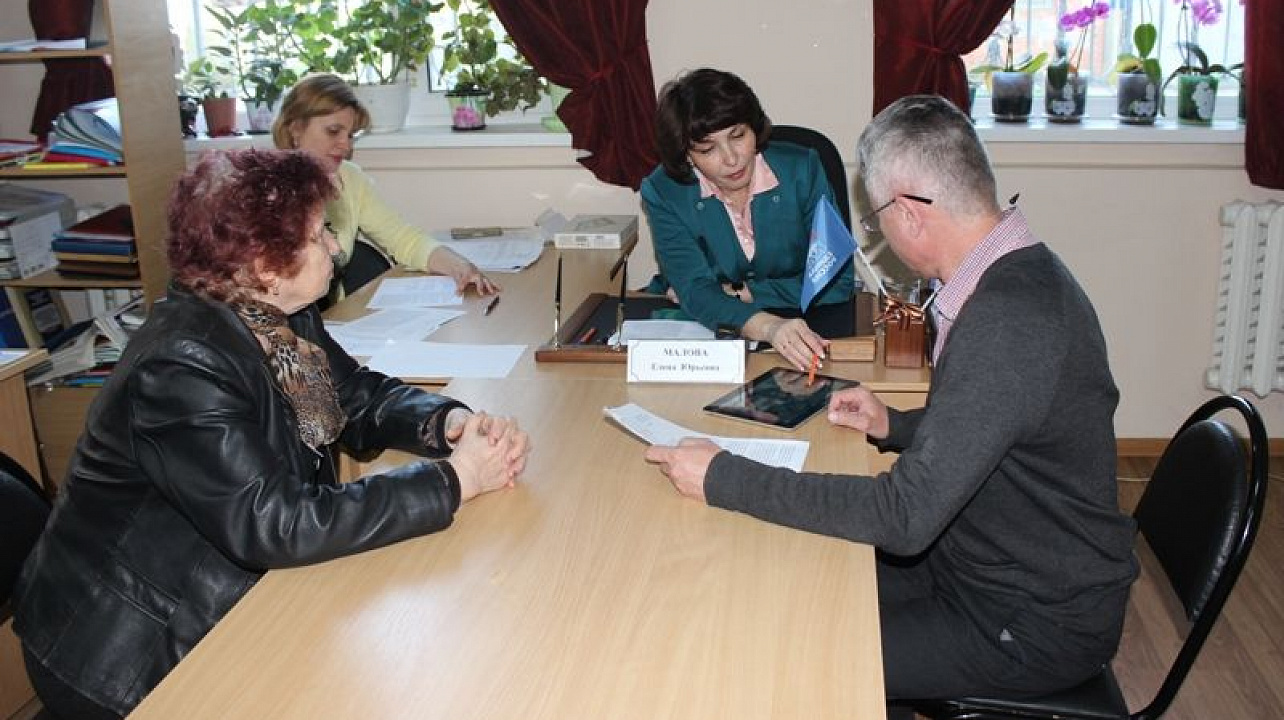 Глава администрации Центрального округа Елена Малова провела прием руководителей органов ТОС