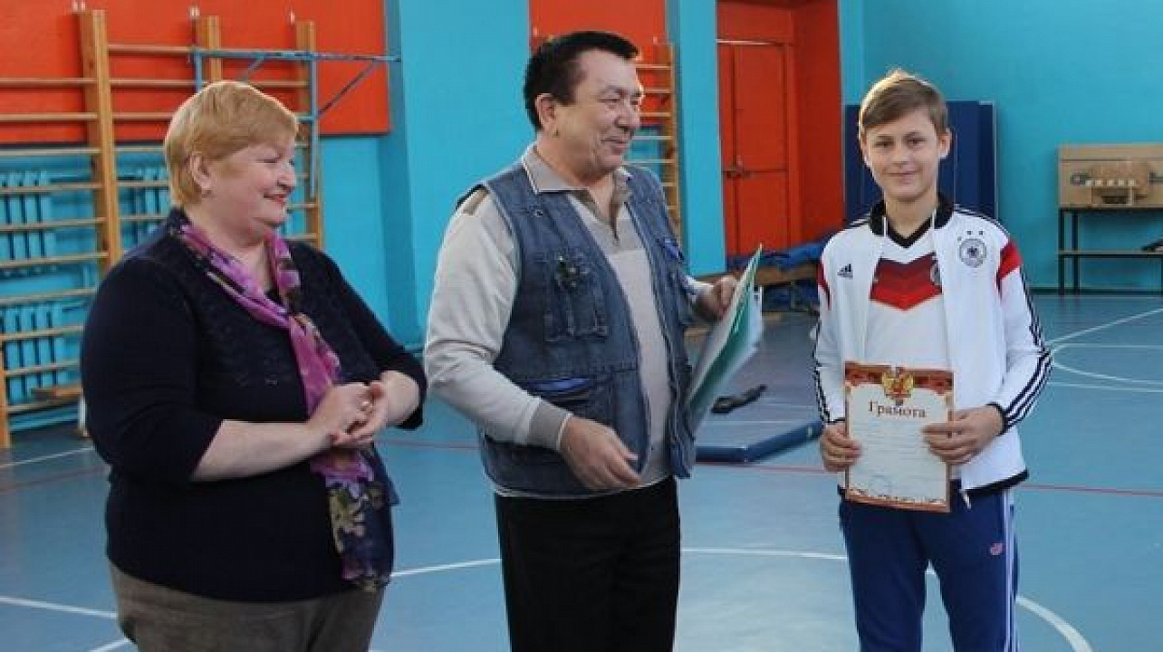 Военно-спортивная эстафета в лицее № 4