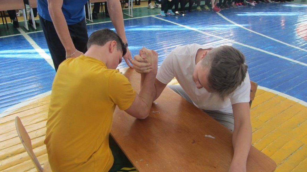 В Центральном округе прошли спортивные соревнования «Готов служить России»