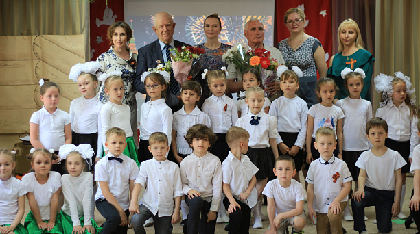 В детском саду Западного округа прошел праздничный концерт, посвященный Дню Победы