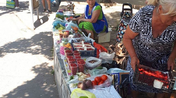 В Западном округе продолжается работа по пресечению «стихийной торговли»