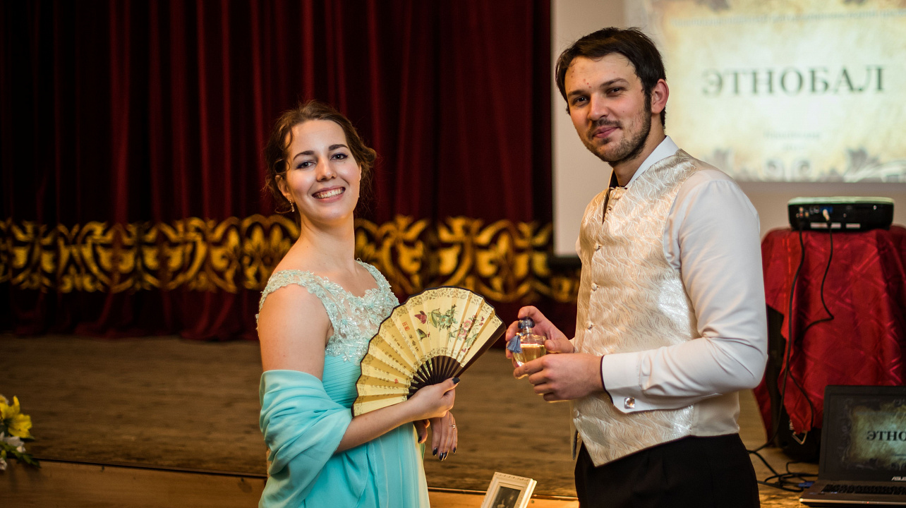 Заседание молодёжного клуба интернациональной дружбы (12).jpg