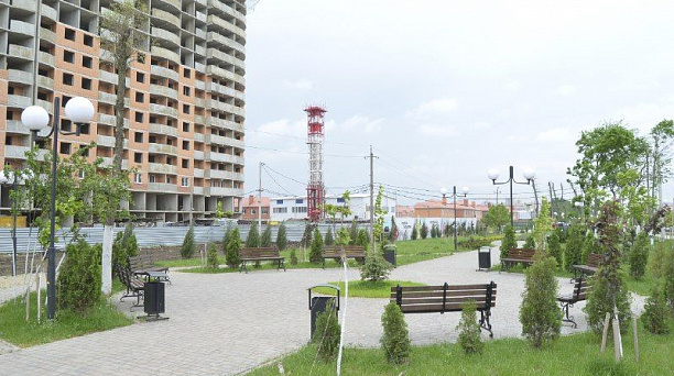 В Краснодаре продолжается благоустройство бульвара им. Ушакова