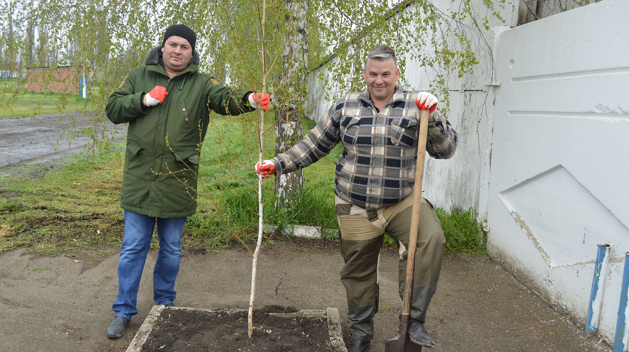 ОПХ «Центральное» приняли участие в челлендже #10000деревьевкраснодару