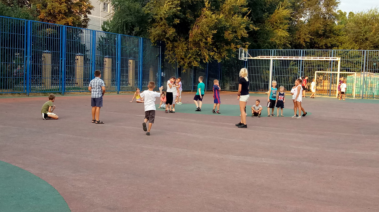 Вечерняя площадка школа 28.08.2017