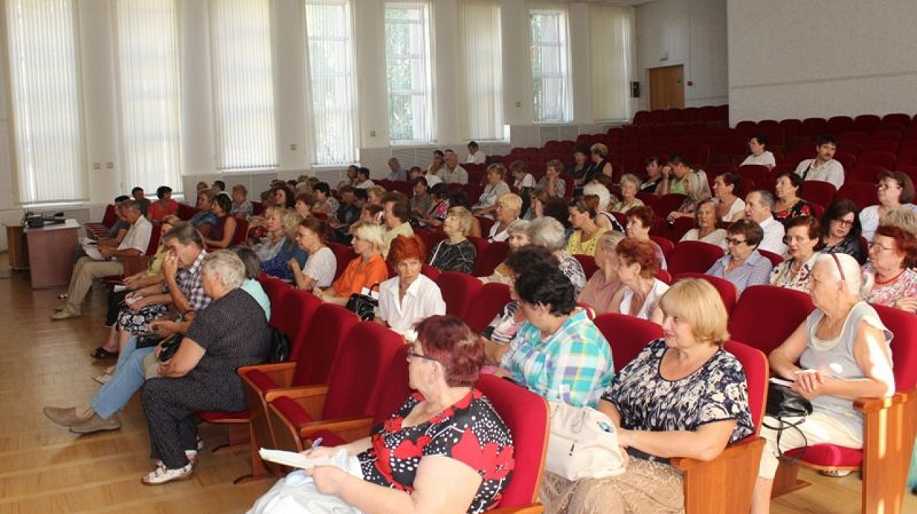 В администрации Центрального округа обсудили работы по подготовке к отопительному сезону,  вопросы благоустройства и санитарного порядка