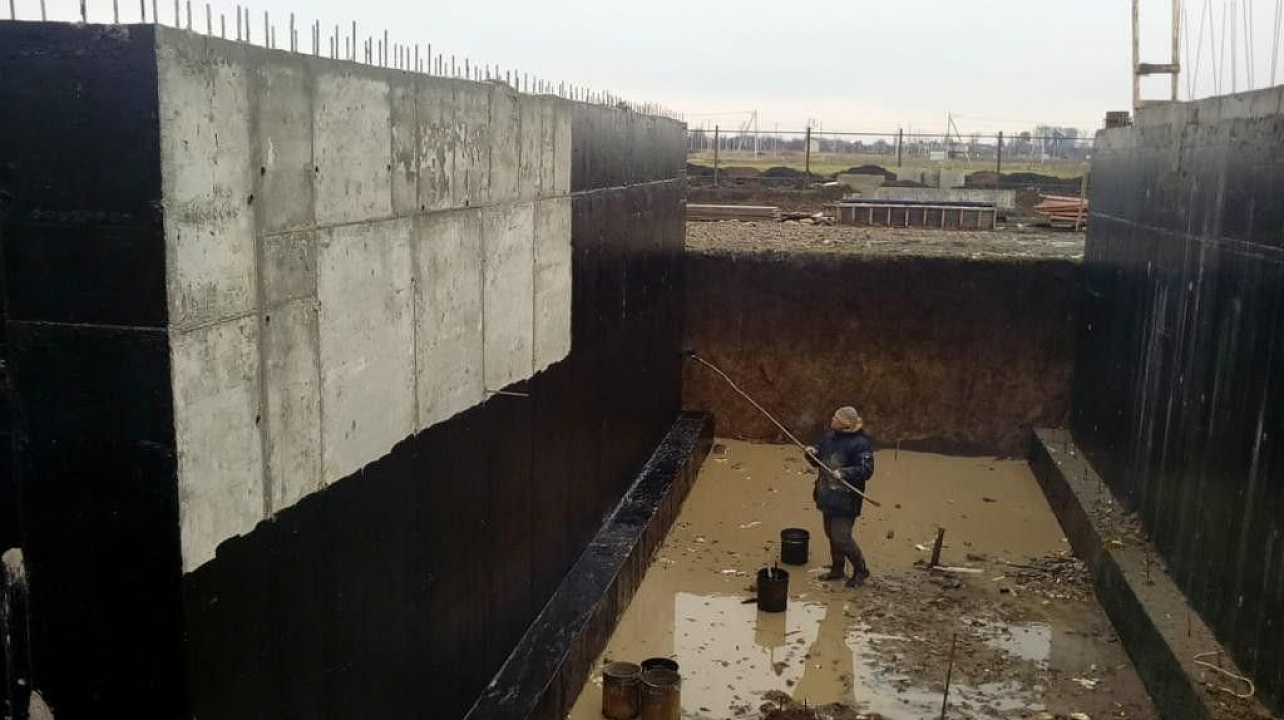 В пос. Лазурном Краснодара завершили бурение трех скважин на строящемся водозаборе для земельных участков многодетных семей