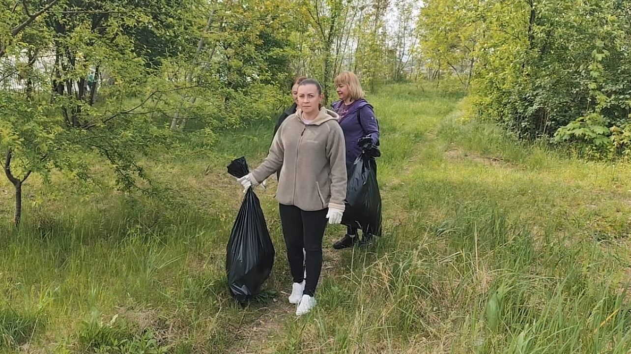 В ходе общегородского субботника в Прикубанском округе наведён порядок по 31 адресу