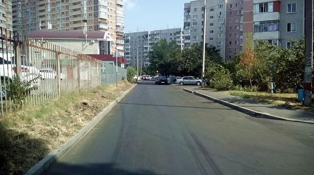 В Юбилейном микрорайоне завершился ремонт улицы Думенко