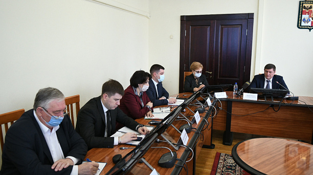 Андрей Алексеенко поручил организовать ежедневный контроль за санитарным состоянием Краснодара